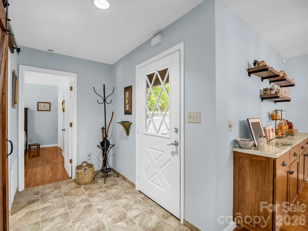 93 Guledisgonihi Court Brevard, NC 28712