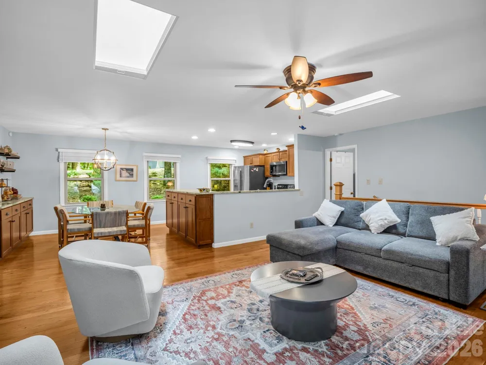 93 Guledisgonihi Court Brevard, NC 28712