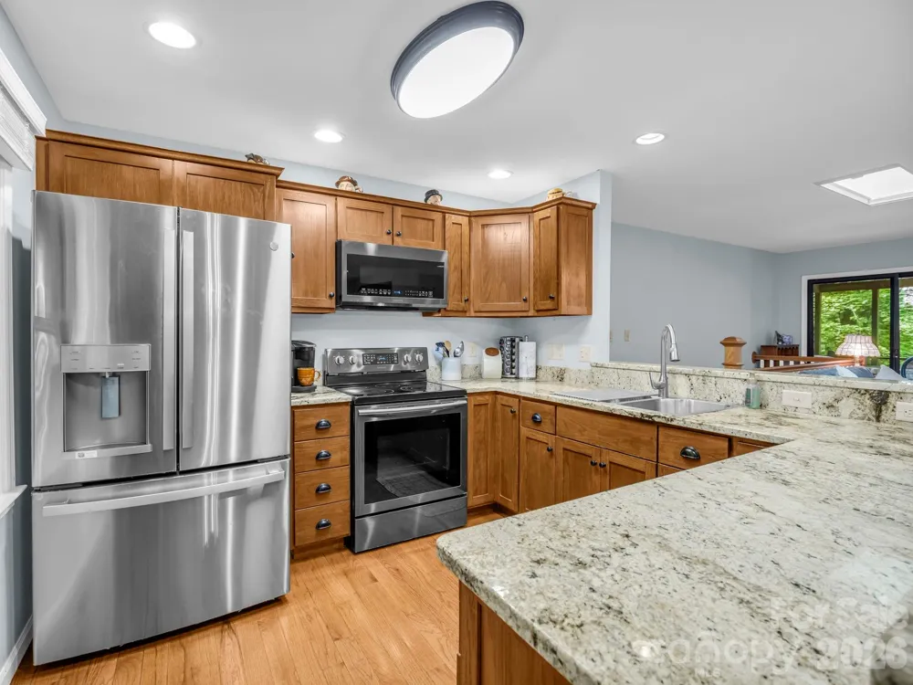 93 Guledisgonihi Court Brevard, NC 28712