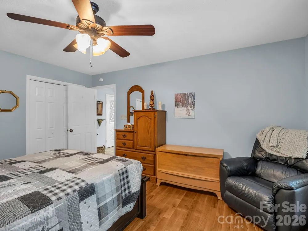 93 Guledisgonihi Court Brevard, NC 28712
