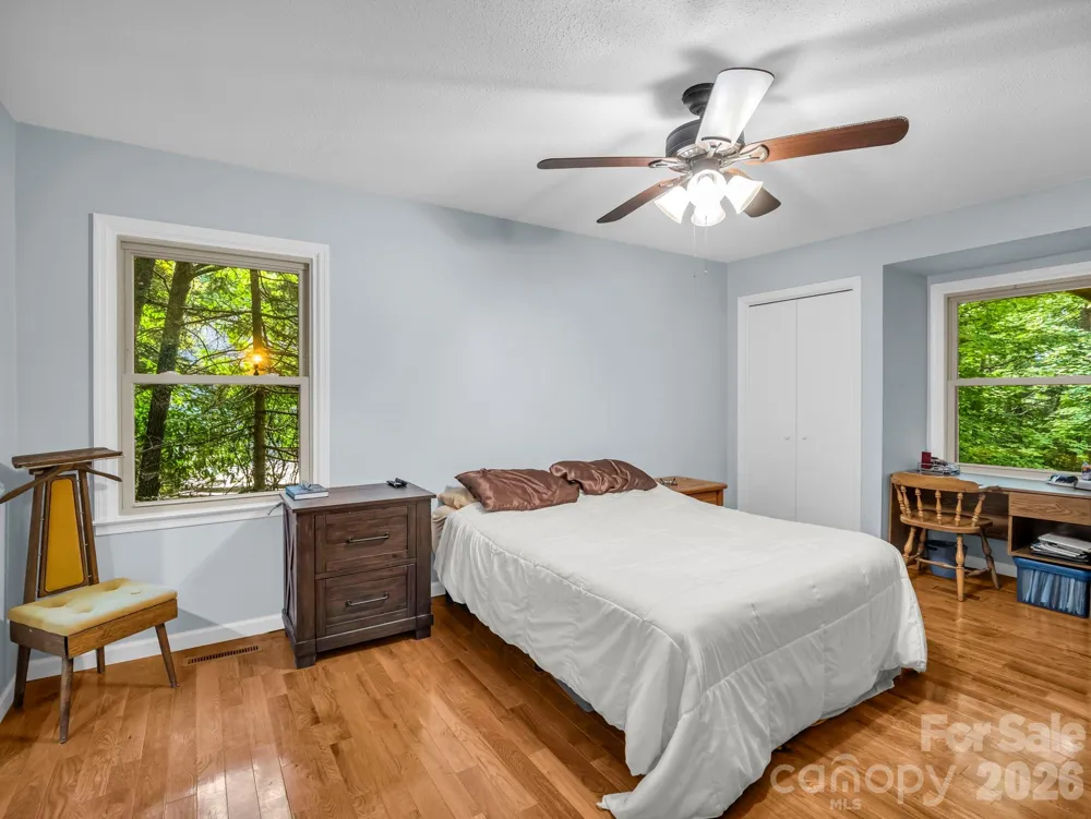 93 Guledisgonihi Court Brevard, NC 28712
