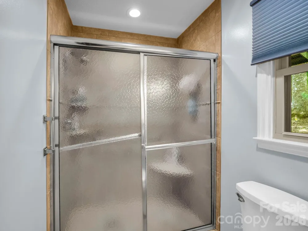 93 Guledisgonihi Court Brevard, NC 28712
