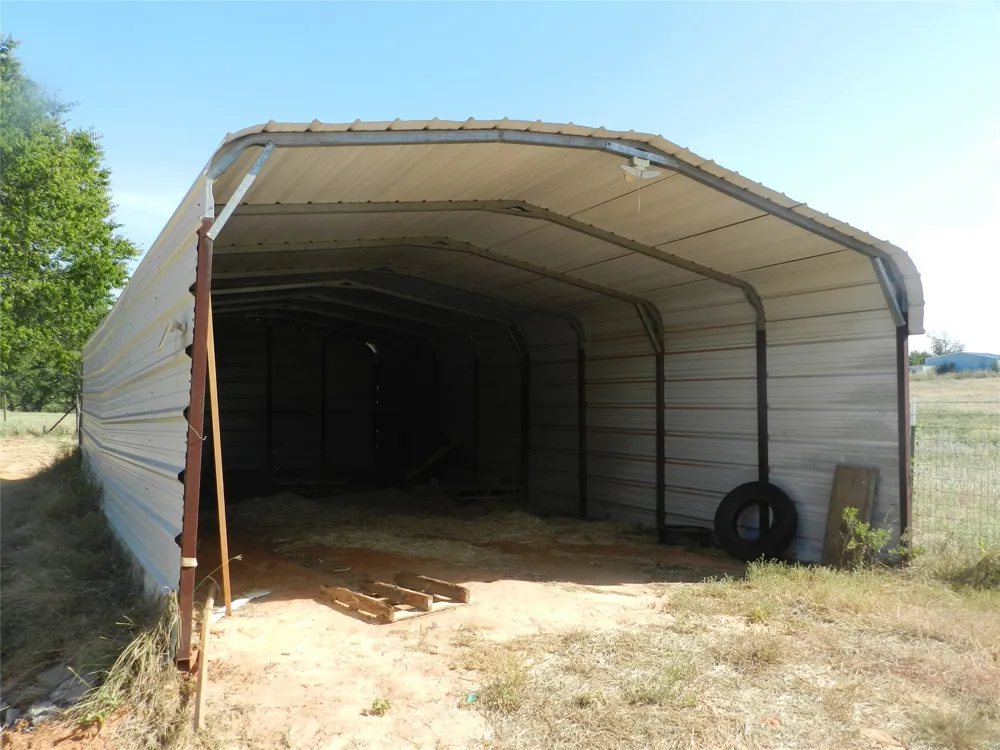 937 County Road 4790 Boyd, TX 76023