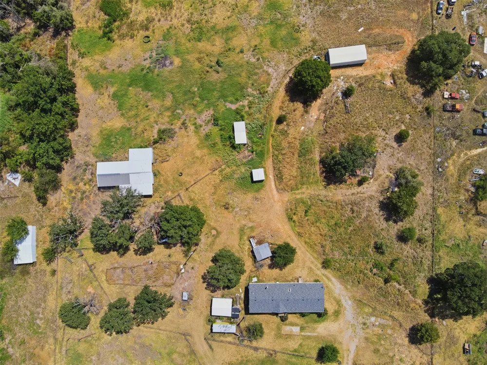 937 County Road 4790 Boyd, TX 76023