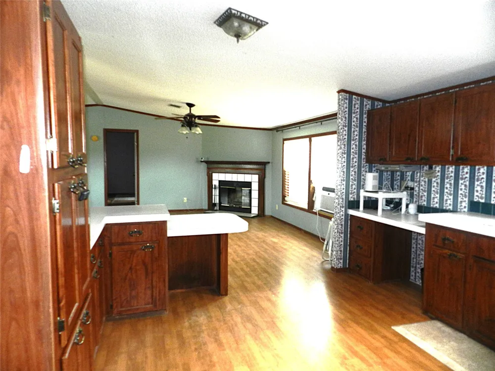 937 County Road 4790 Boyd, TX 76023