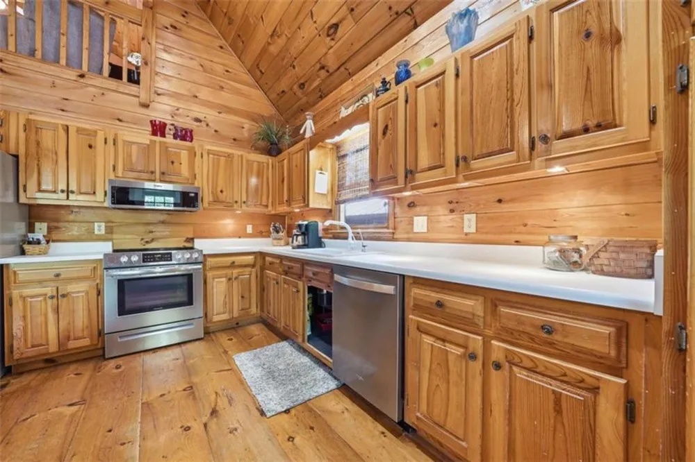 105 Blackberry Falls Court Ellijay, GA 30536