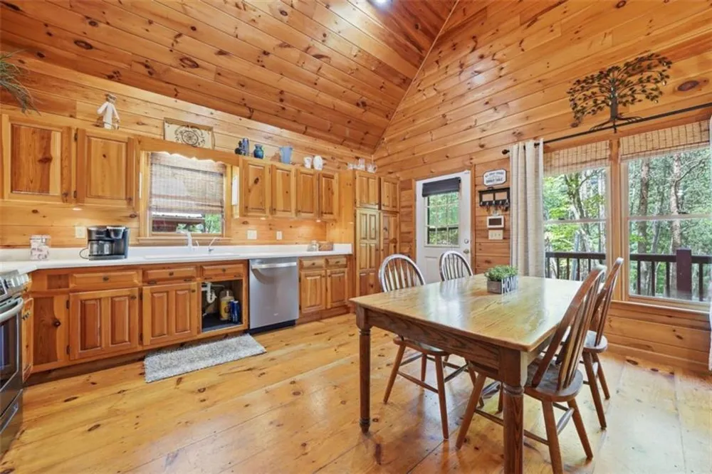 105 Blackberry Falls Court Ellijay, GA 30536