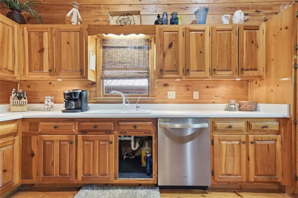 105 Blackberry Falls Court Ellijay, GA 30536