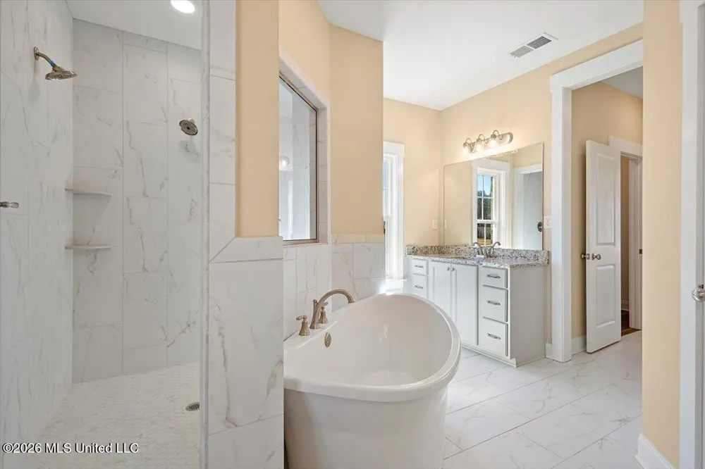 302 Wells Drive Hernando, MS 38632