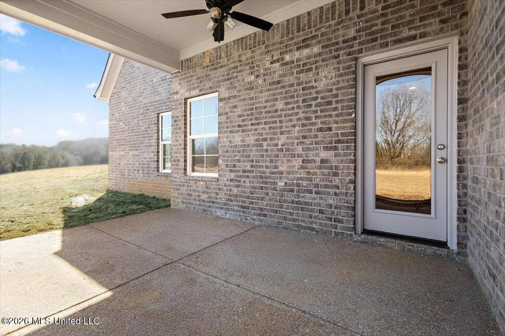 302 Wells Drive Hernando, MS 38632