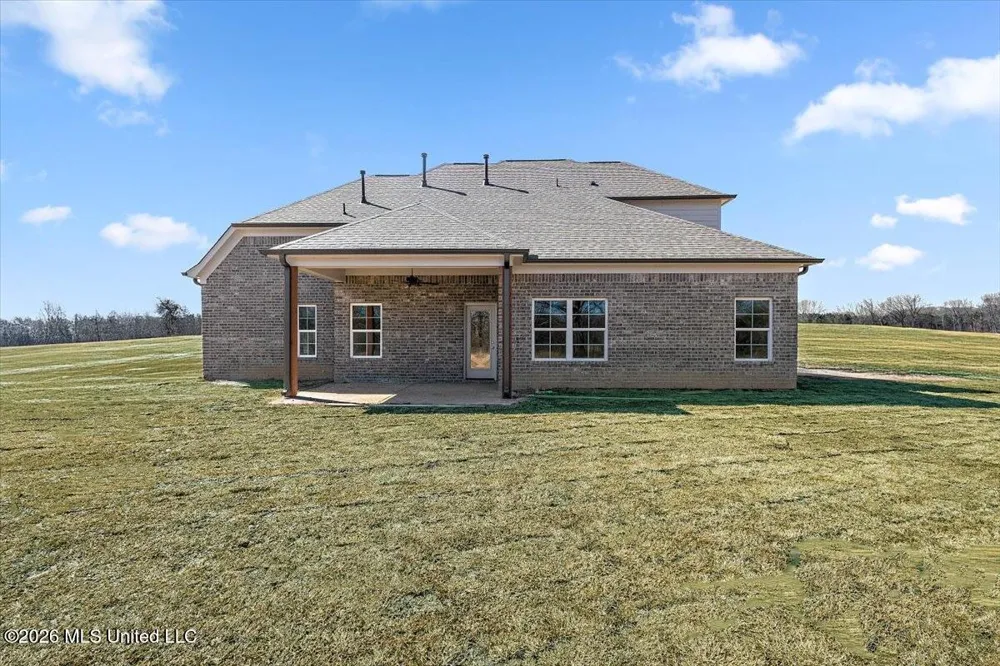302 Wells Drive Hernando, MS 38632