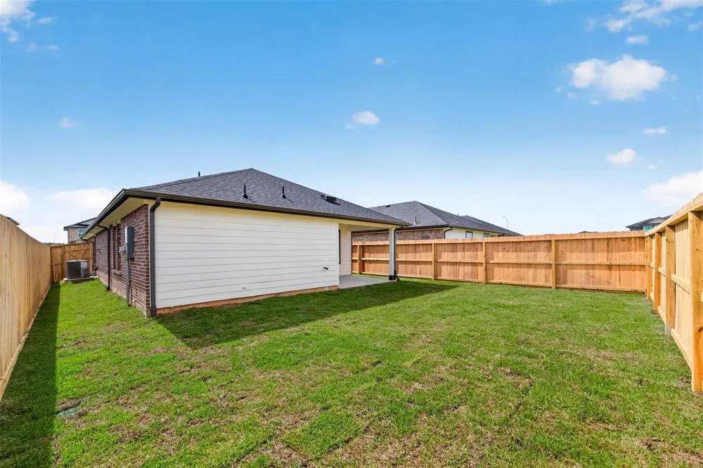 3529 Longhorn Valley Street League City, TX 77511