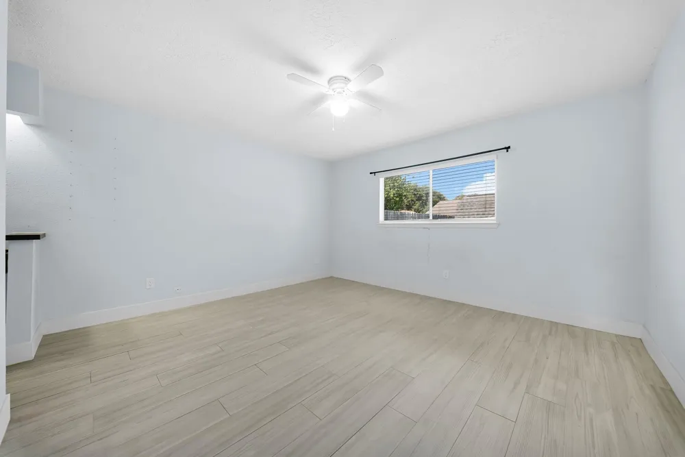 9839 Rustic Rock Road La Porte, TX 77571
