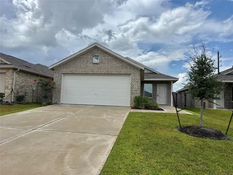 26746 Prairie Smoke Lane