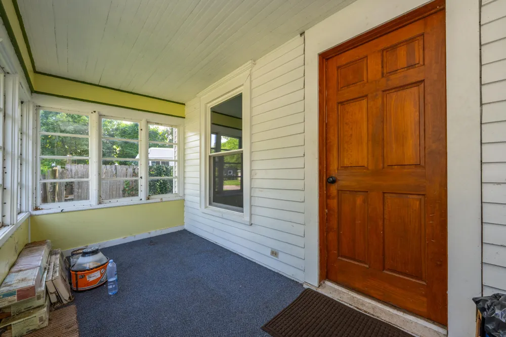 407 Michigan Avenue Dowagiac, MI 49047