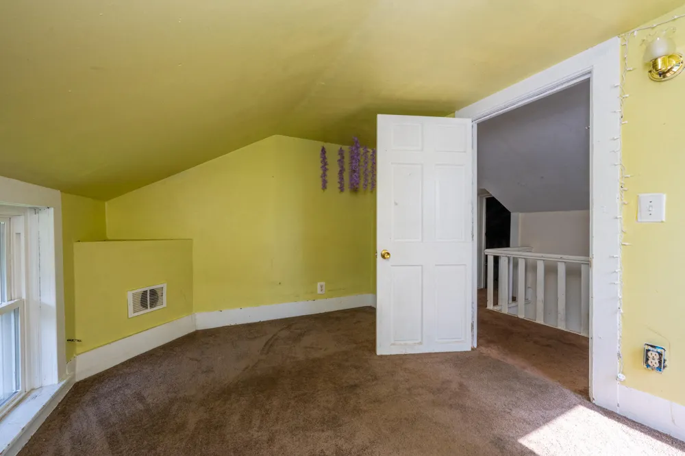 407 Michigan Avenue Dowagiac, MI 49047