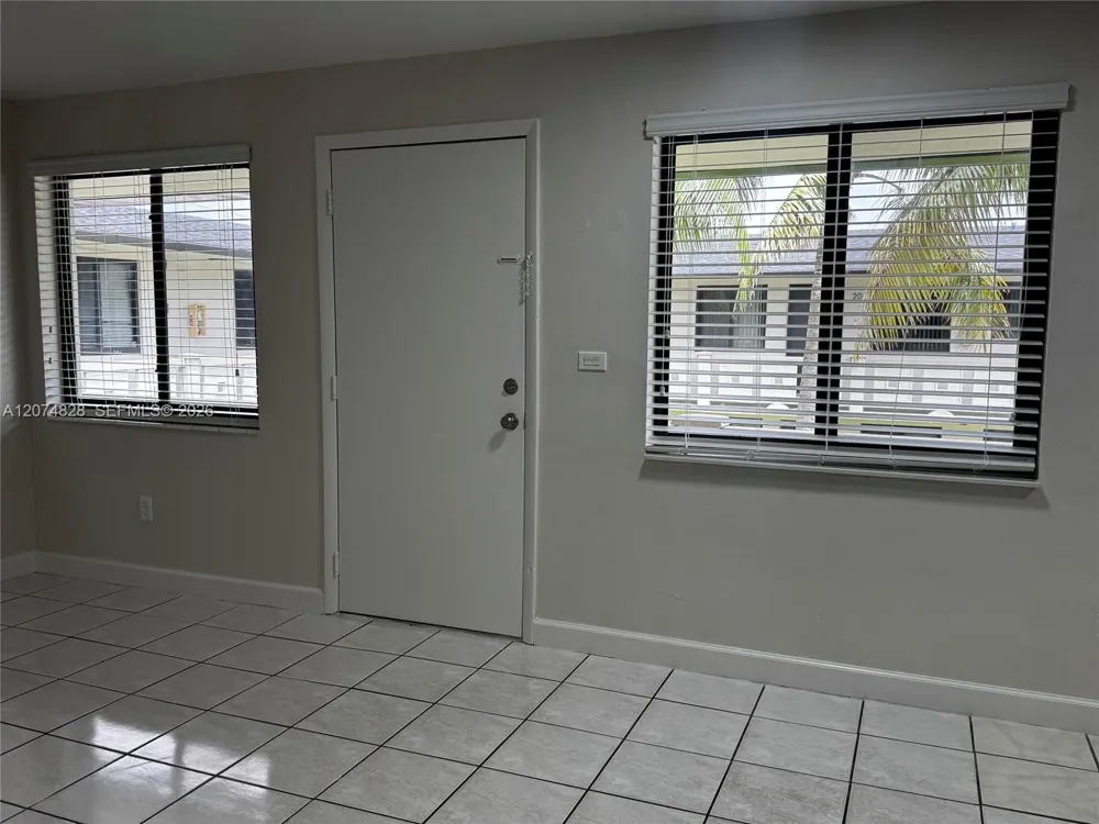 1345 W 28th St #12 Hialeah, FL 33010