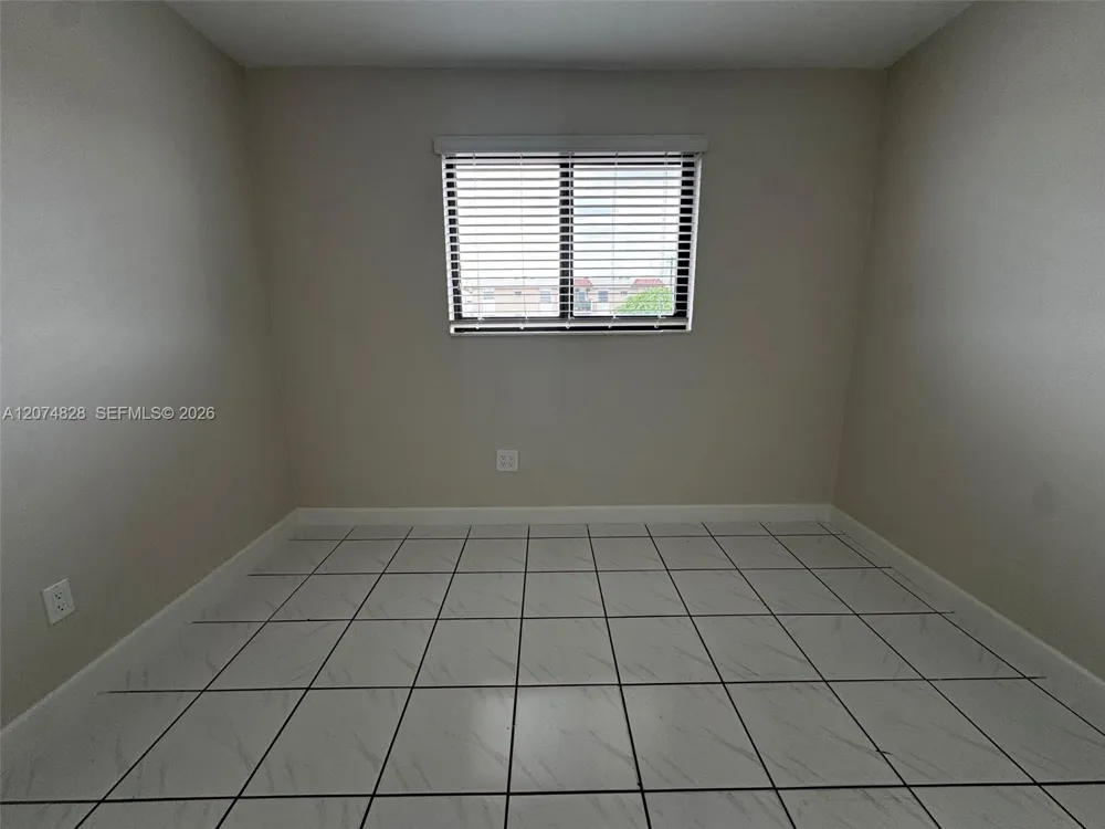 1345 W 28th St #12 Hialeah, FL 33010