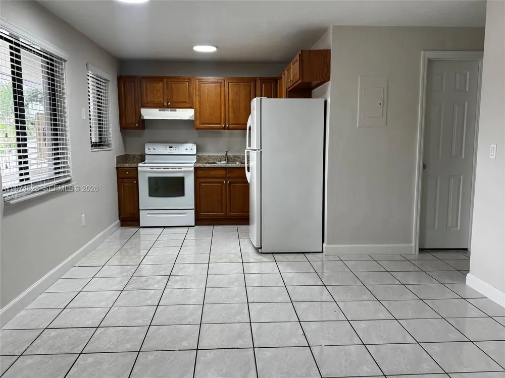1345 W 28th St #12 Hialeah, FL 33010