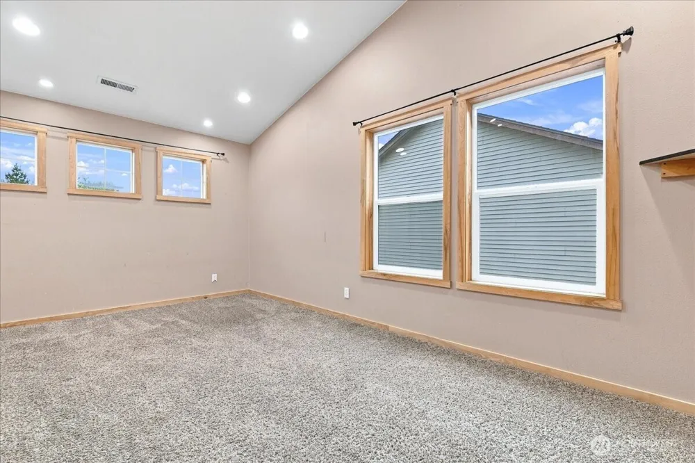 919 NW 11th Avenue Battle Ground, WA 98604