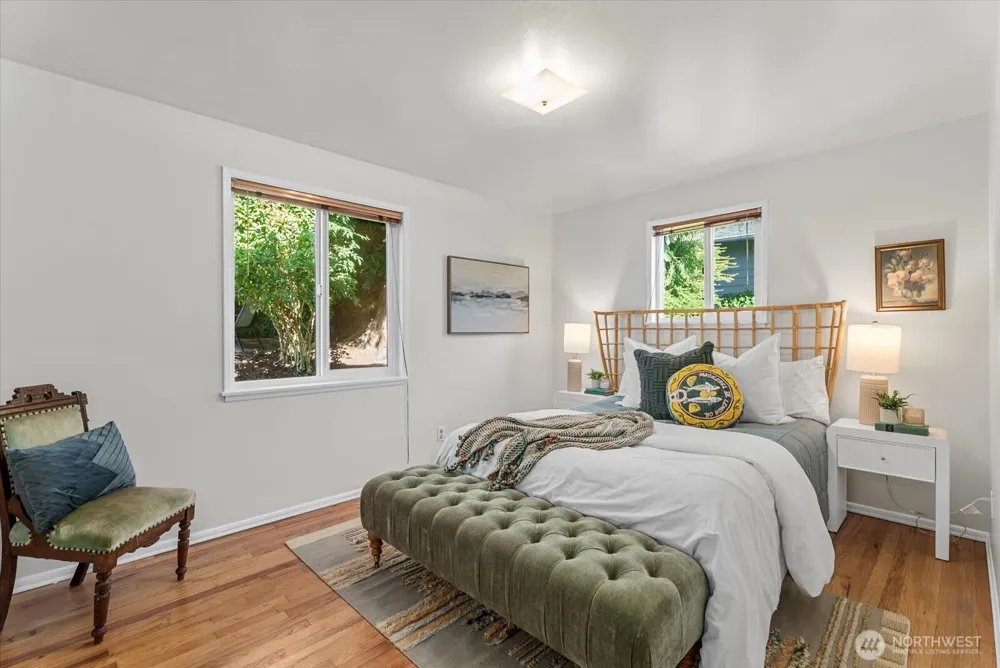 12116 Shorewood Drive SW Burien, WA 98146