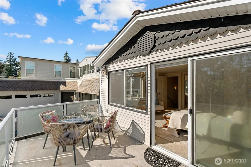 12116 Shorewood Drive SW Burien, WA 98146