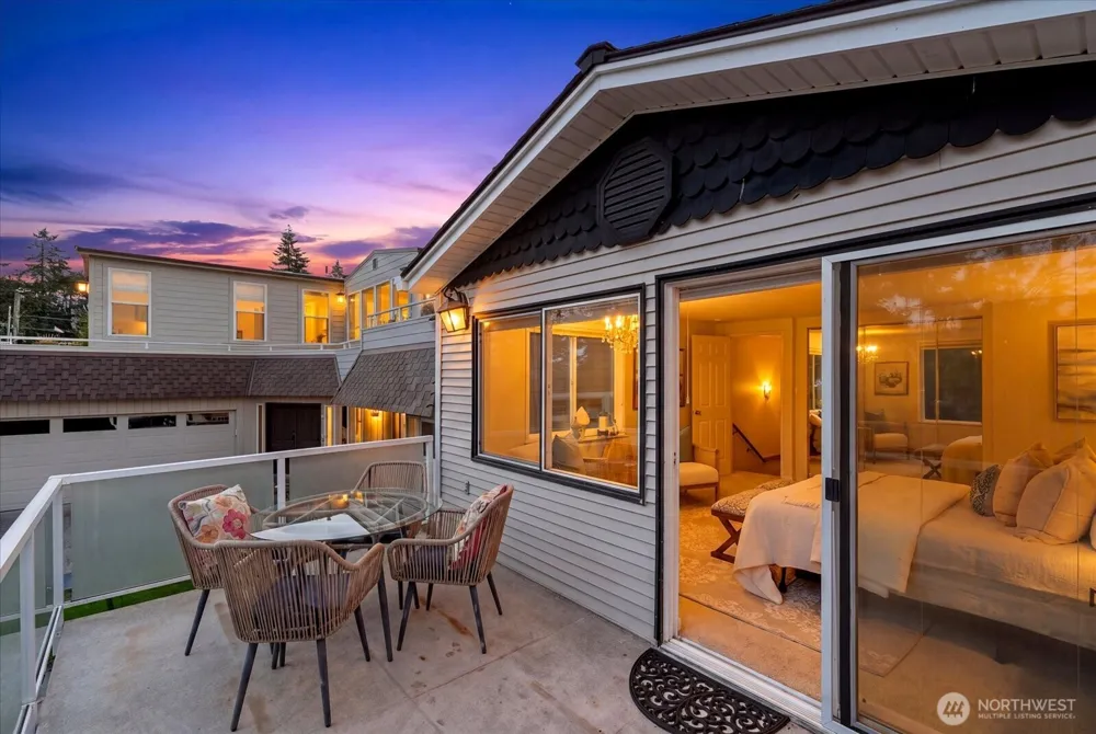 12116 Shorewood Drive SW Burien, WA 98146