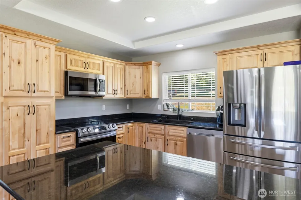 819 Middle Fork Road Onalaska, WA 98570