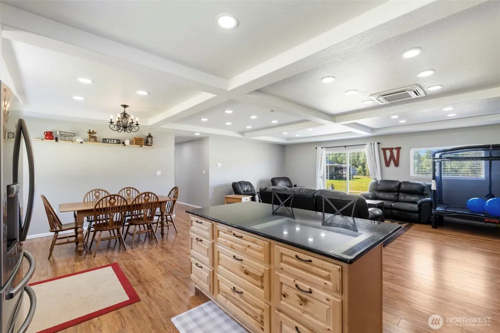 819 Middle Fork Road Onalaska, WA 98570