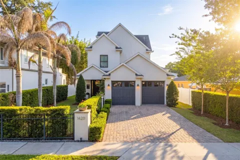 1420 MAGNOLIA AVENUE