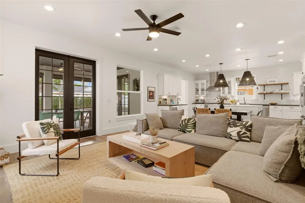 1420 MAGNOLIA AVENUE Winter Park, FL 32789