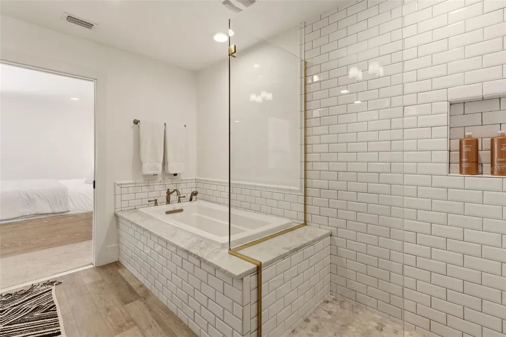 1420 MAGNOLIA AVENUE Winter Park, FL 32789
