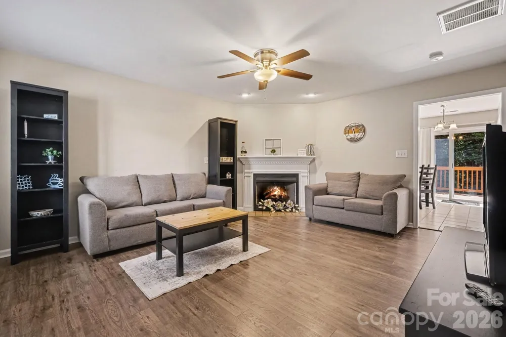 2240 15th Avenue NE #102 Hickory, NC 28601