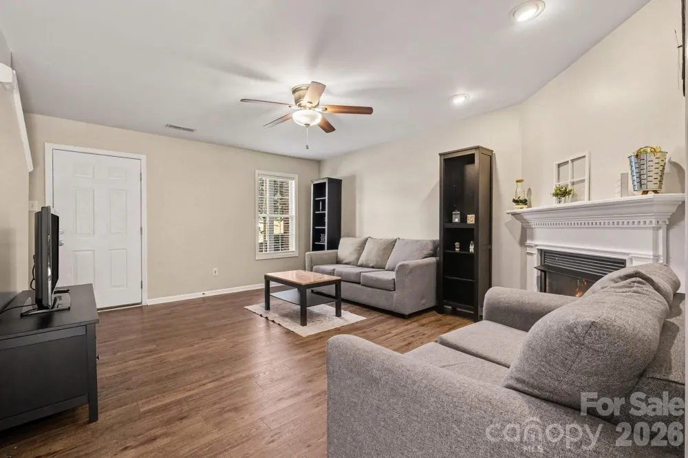 2240 15th Avenue NE #102 Hickory, NC 28601