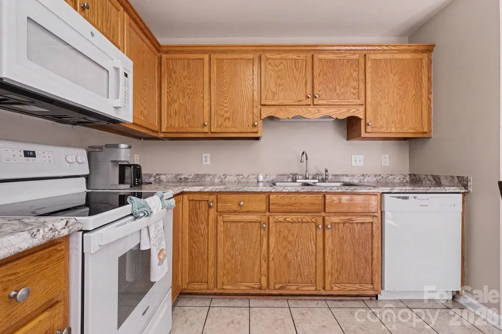 2240 15th Avenue NE #102 Hickory, NC 28601