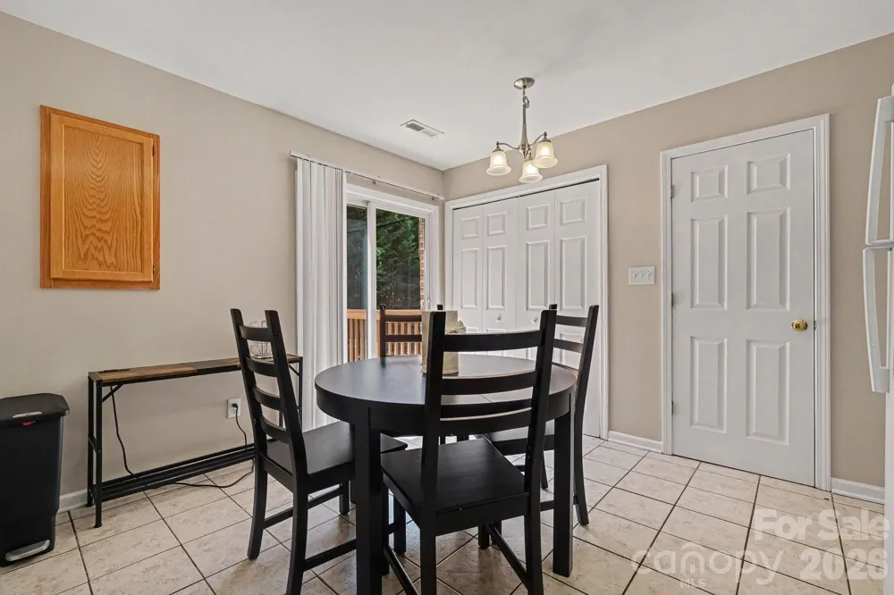 2240 15th Avenue NE #102 Hickory, NC 28601