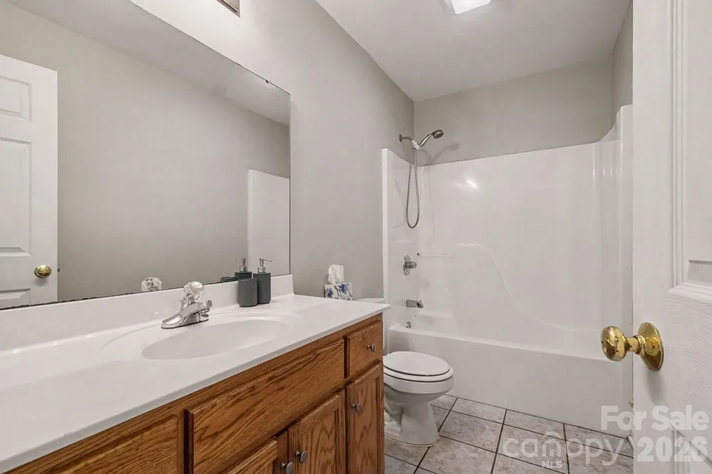 2240 15th Avenue NE #102 Hickory, NC 28601