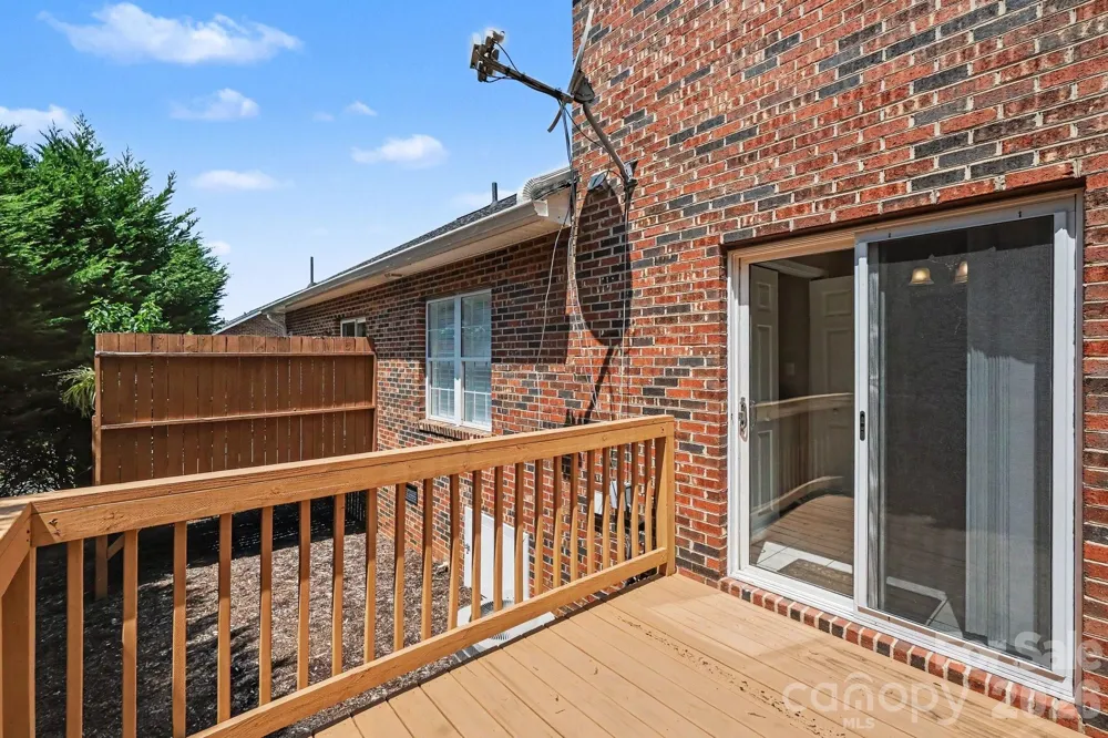 2240 15th Avenue NE #102 Hickory, NC 28601