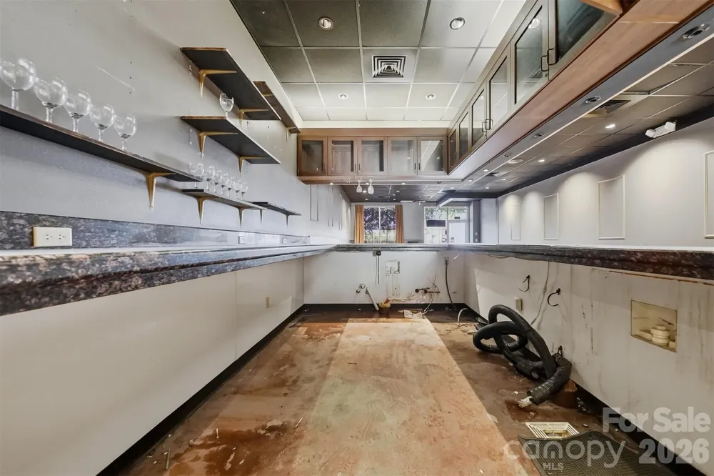 1381 Center Street Hickory, NC 28601
