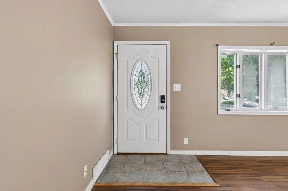 3713 Van Dyke Street White Bear Lake, MN 55110
