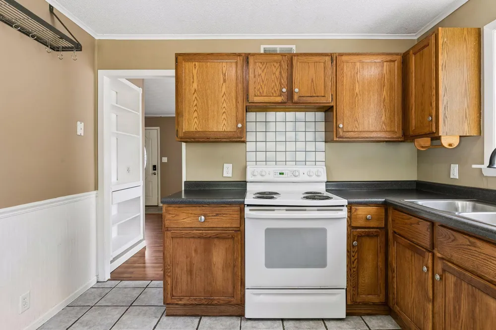 3713 Van Dyke Street White Bear Lake, MN 55110