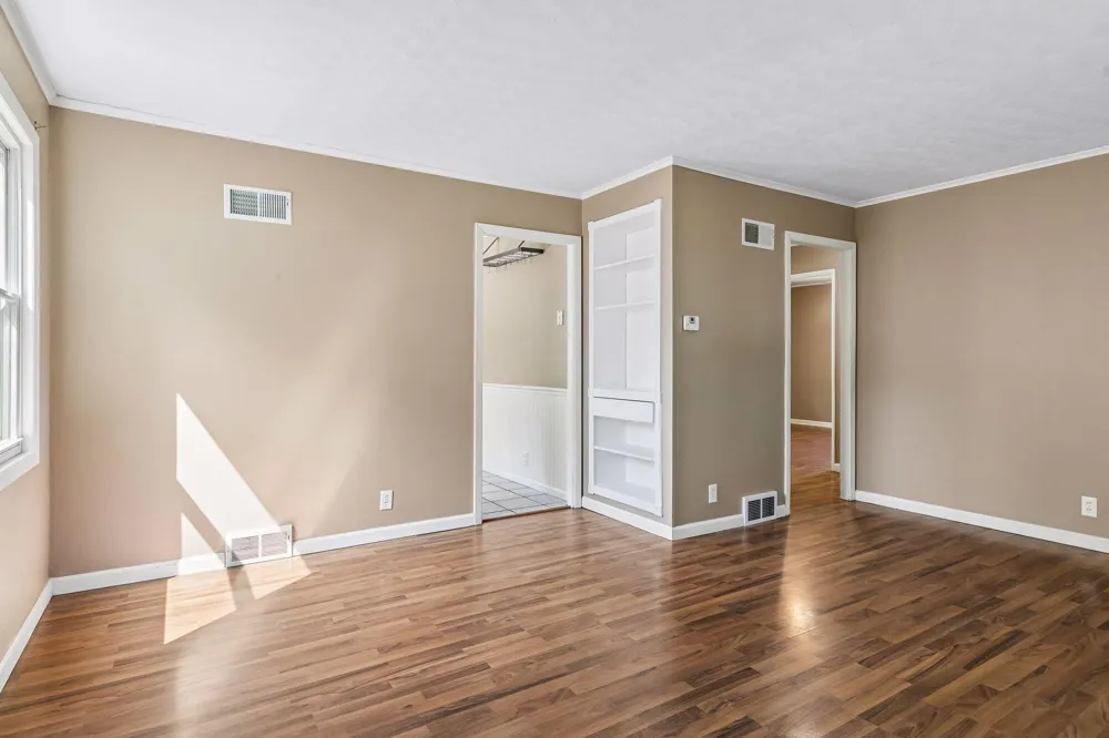 3713 Van Dyke Street White Bear Lake, MN 55110