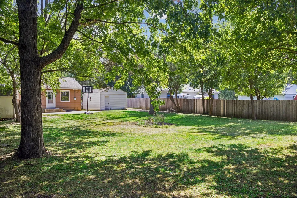 3713 Van Dyke Street White Bear Lake, MN 55110