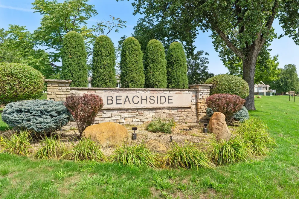 5332 Beachside Drive Minnetonka, MN 55343