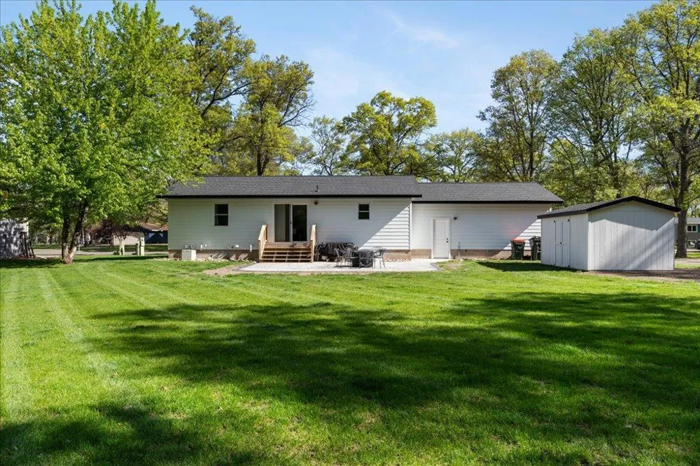 6141 Donald Street Baxter, MN 56425