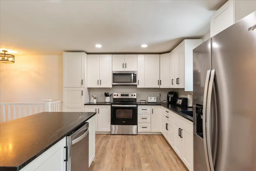 6141 Donald Street Baxter, MN 56425