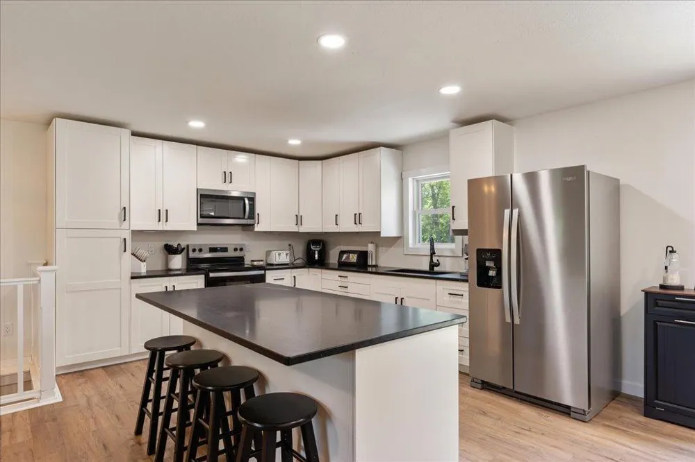 6141 Donald Street Baxter, MN 56425