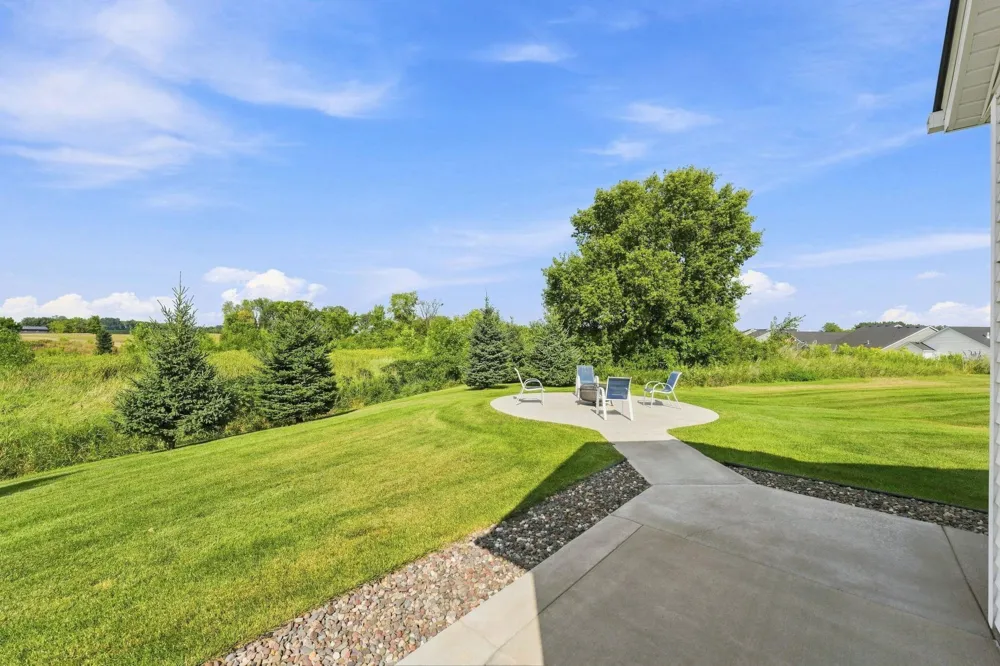 6224 Quenroe Avenue NE Otsego, MN 55330