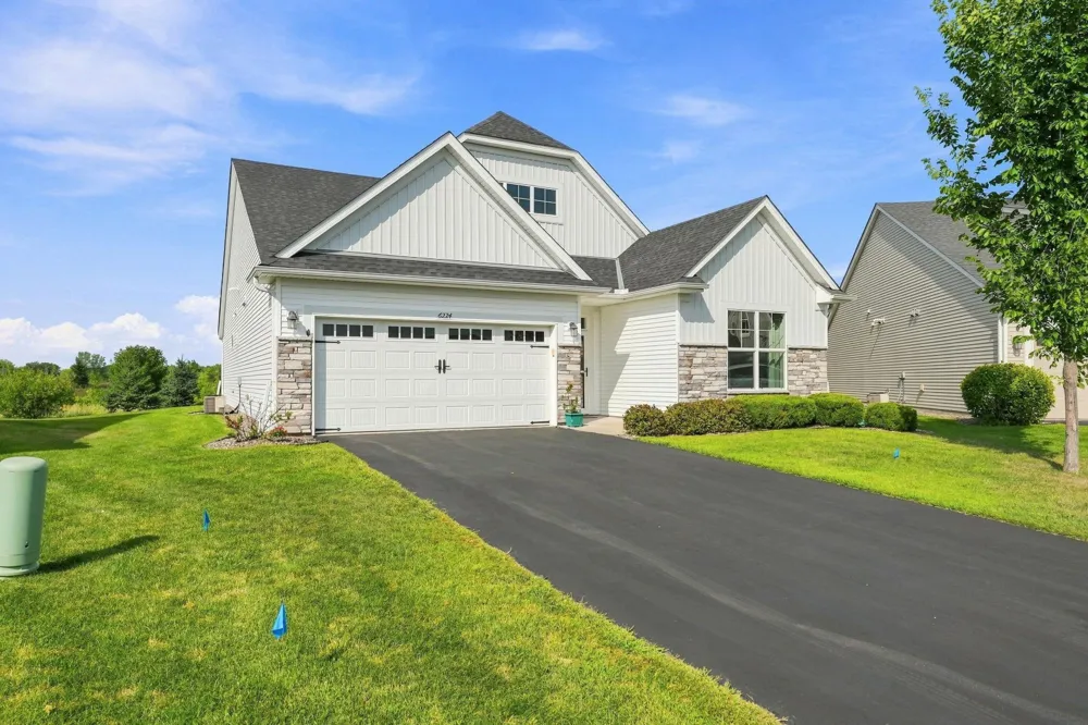 6224 Quenroe Avenue NE Otsego, MN 55330