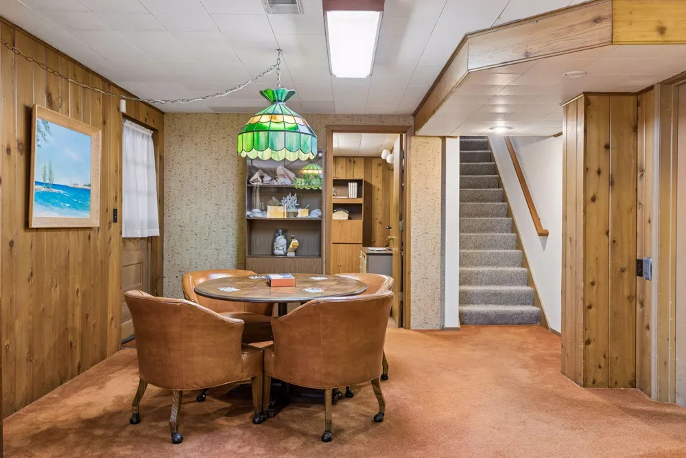12915 Lone Oak Drive Minnetonka, MN 55305